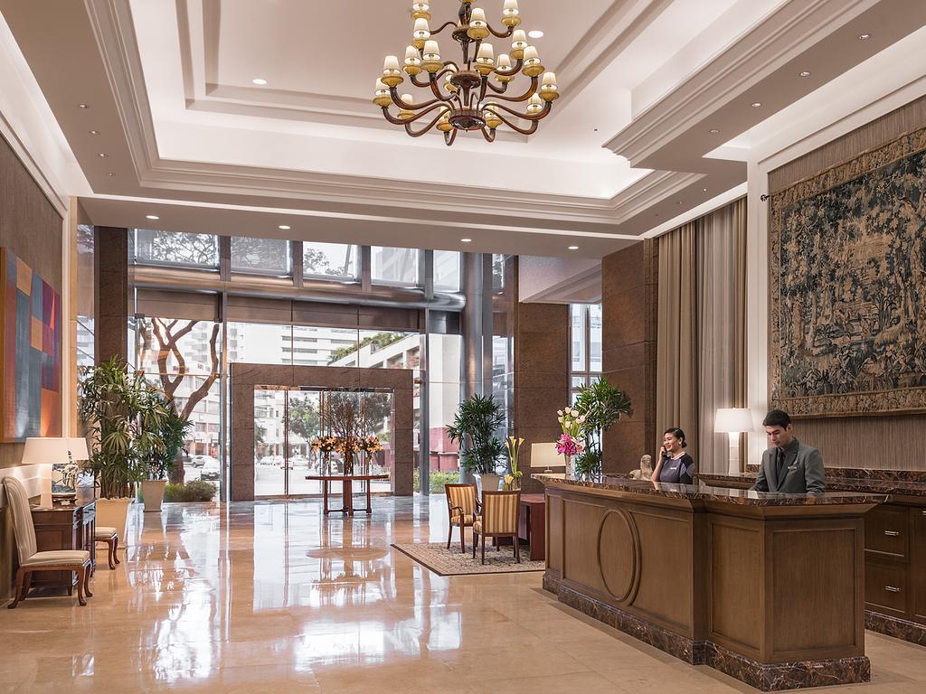 Discovery Primea Makati City Exterior photo Lobby