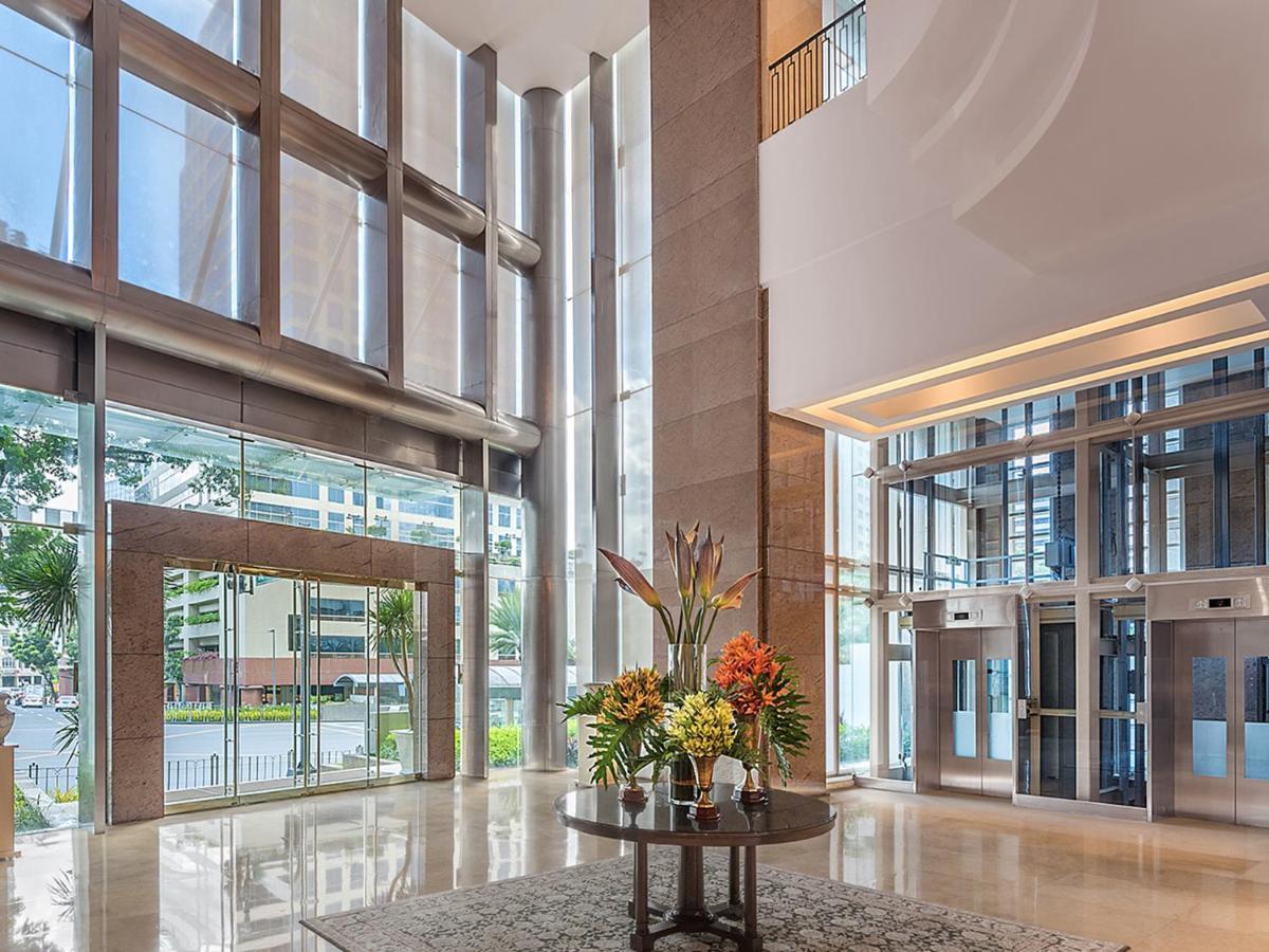 Discovery Primea Makati City Exterior photo Lobby